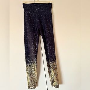 Beyond Yoga Alloy Ombre High Waisted Midi Leggings Navy Nocturnal Silver Speckle